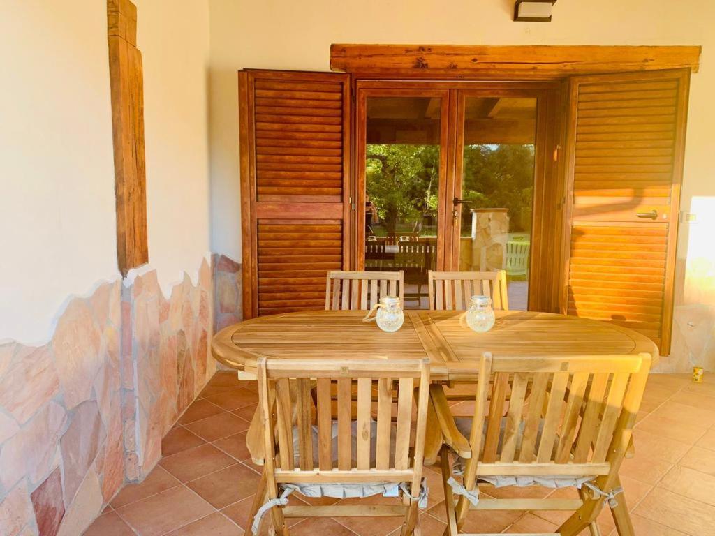 Appartamento I Geranei Centro San Teodoro  Exterior foto