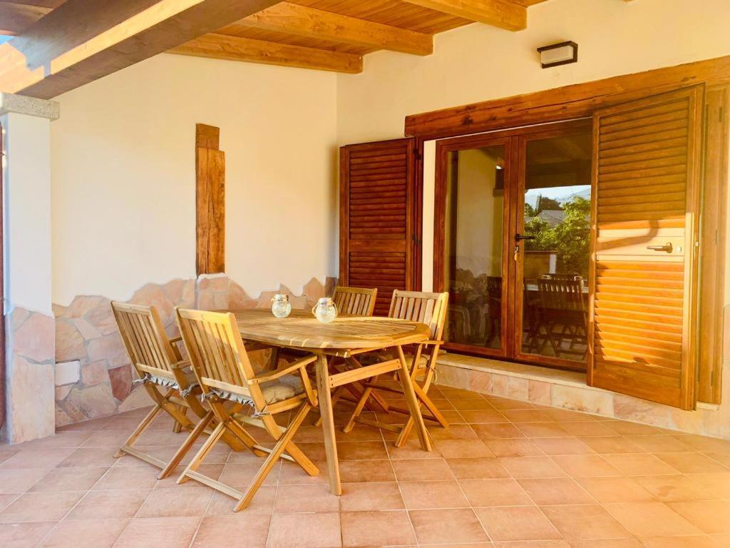 Appartamento I Geranei Centro San Teodoro  Exterior foto