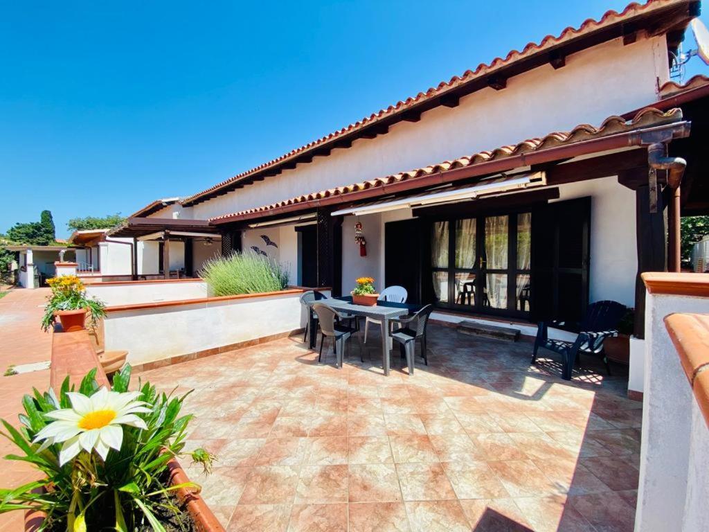 Appartamento I Geranei Centro San Teodoro  Exterior foto