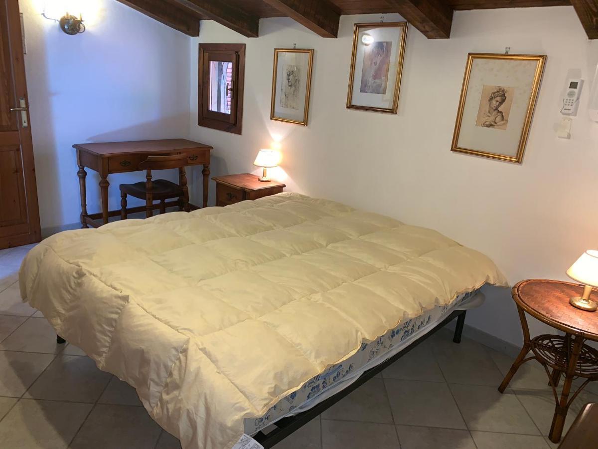 Appartamento I Geranei Centro San Teodoro  Exterior foto