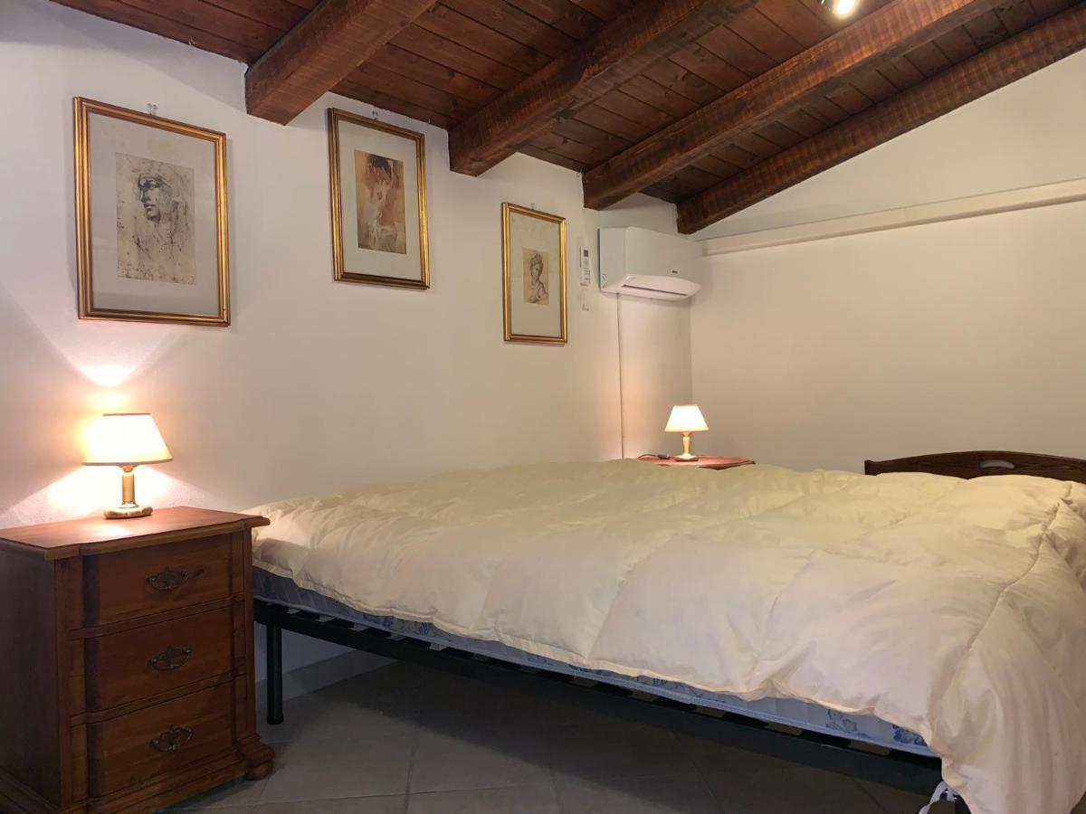 Appartamento I Geranei Centro San Teodoro  Exterior foto