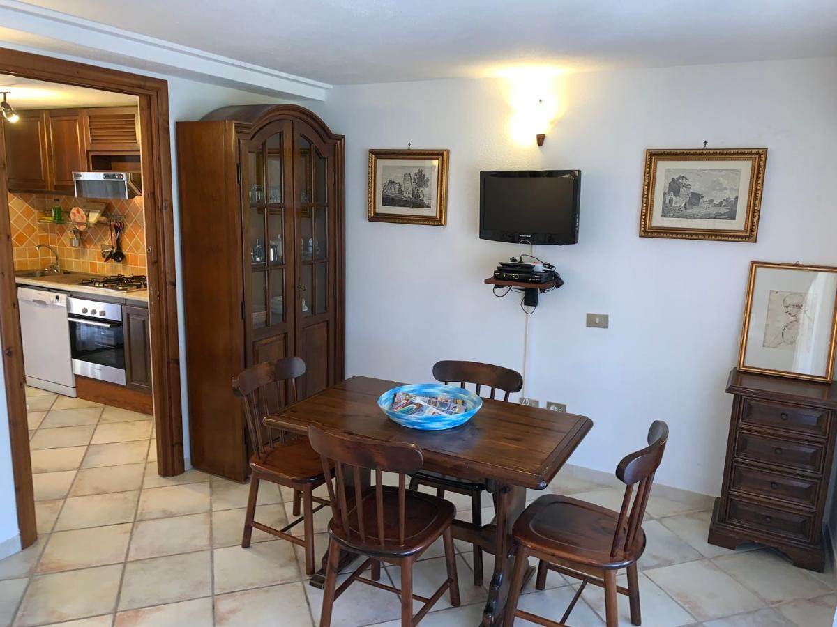 Appartamento I Geranei Centro San Teodoro  Exterior foto
